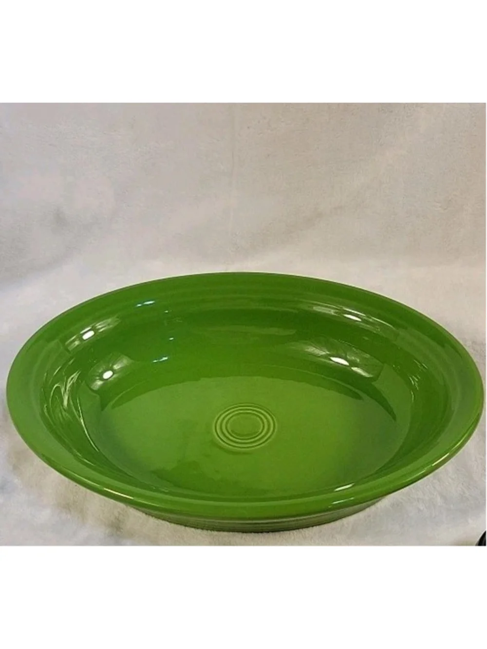 Retired Oval Baker 10 1/4 in 40 oz shamrock green Fiestaware Fiesta HLC